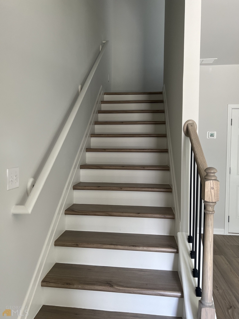 225 Cobalt Drive - Photo 2