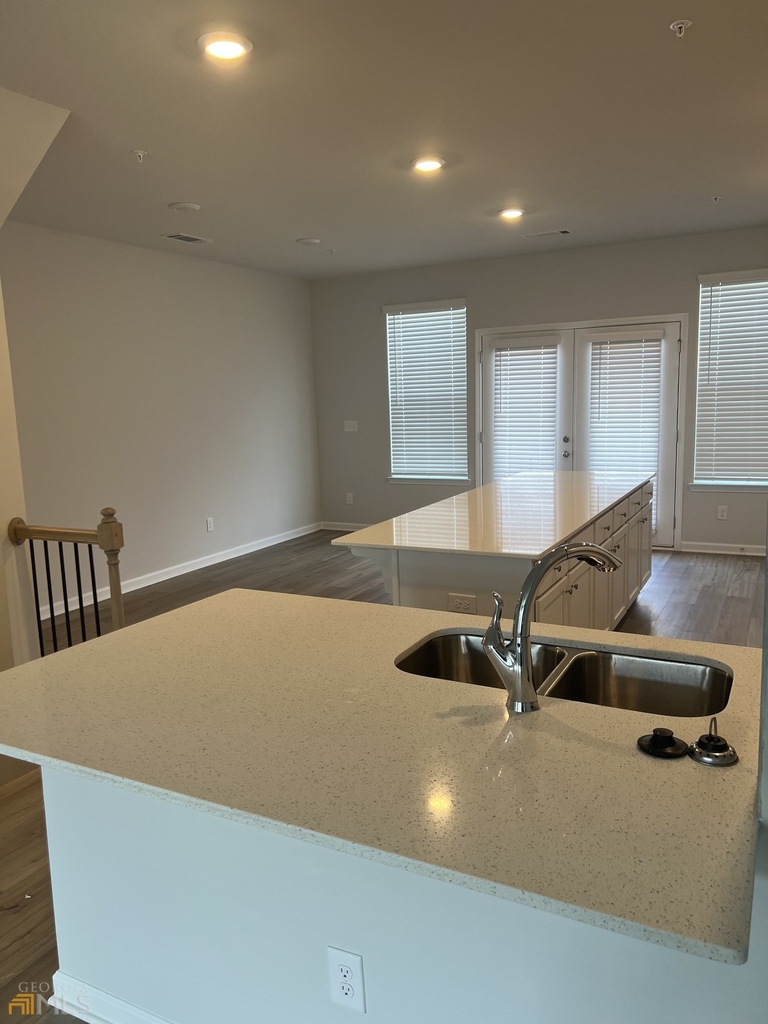 225 Cobalt Drive - Photo 4
