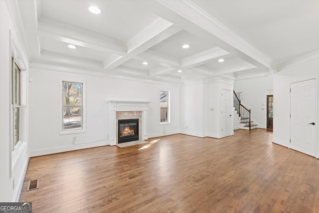1410 Eastland Road - Photo 6