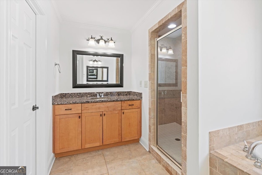 1410 Eastland Road - Photo 14