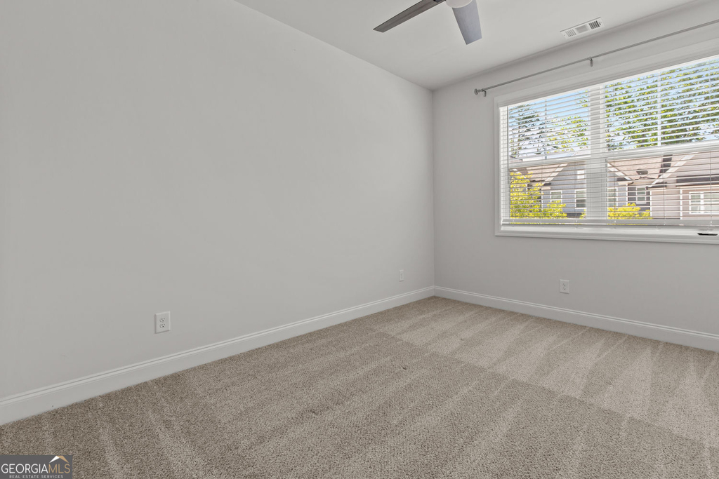 5125 Hillington Way - Photo 32