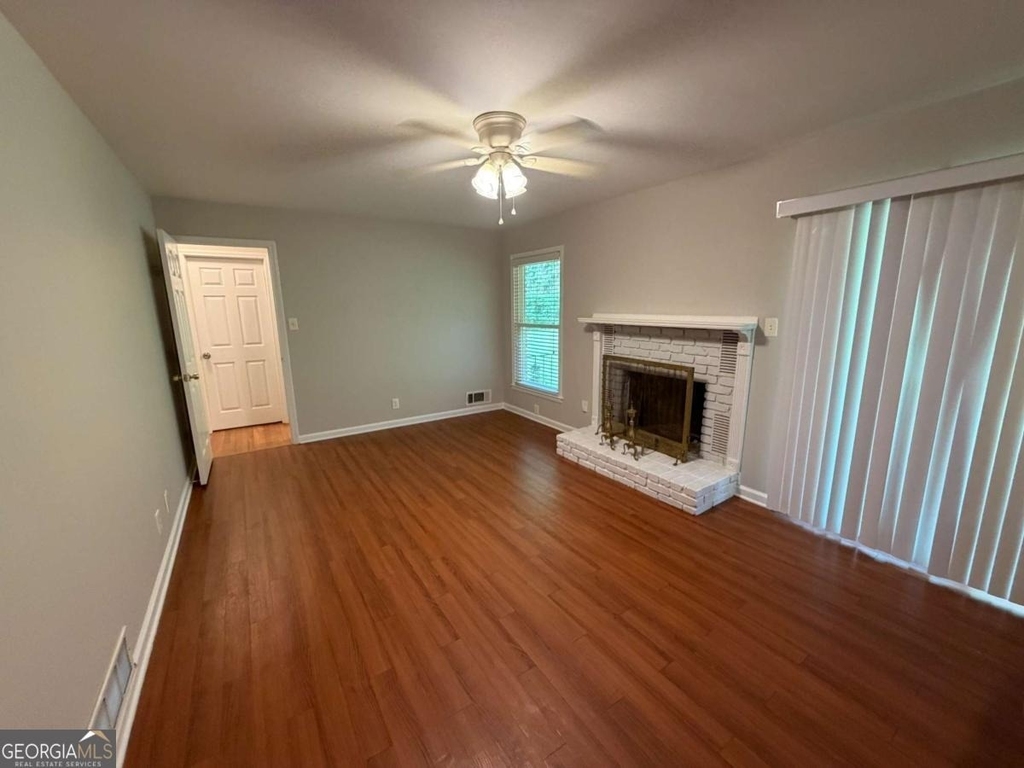 412 Fielding Lane - Photo 2