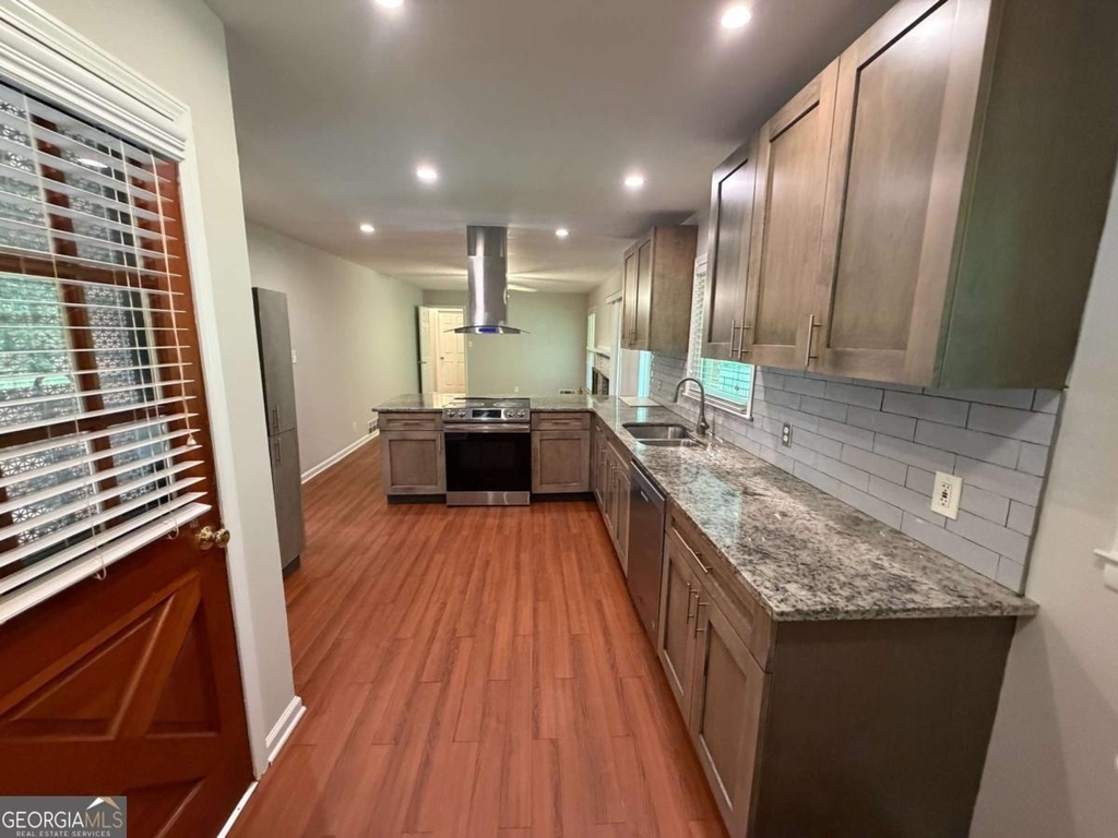 412 Fielding Lane - Photo 10