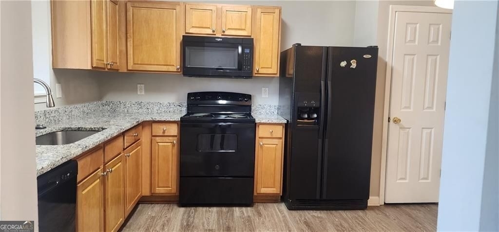 413 Windstone Trail - Photo 16