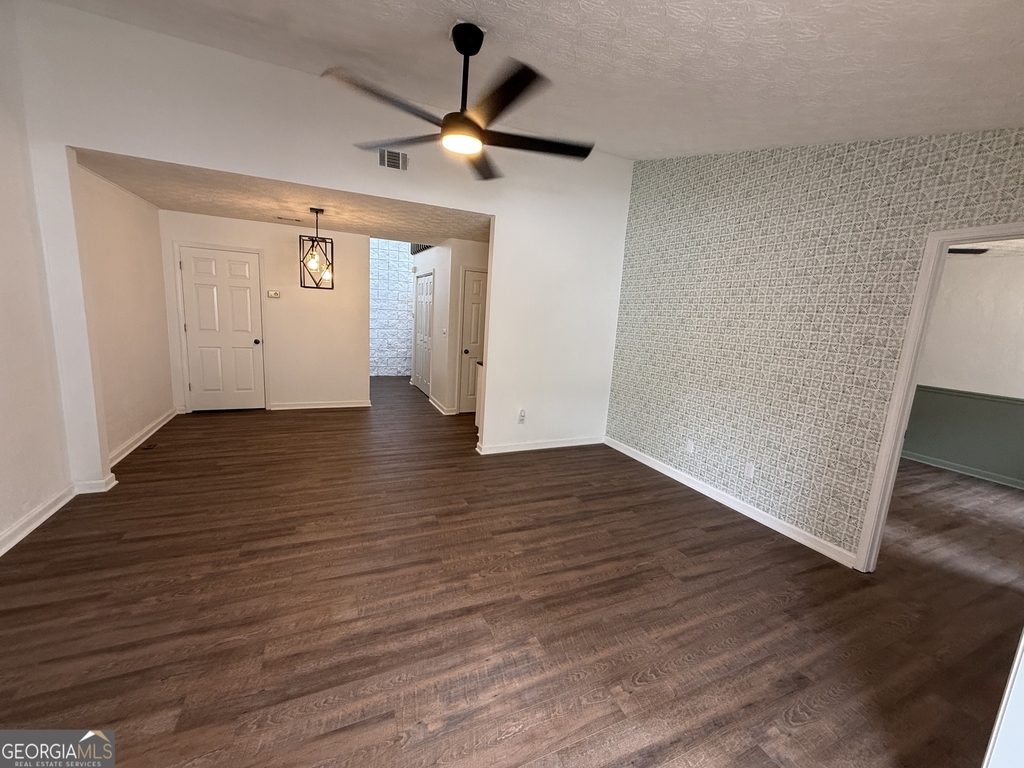 224 Goshen Lane - Photo 4