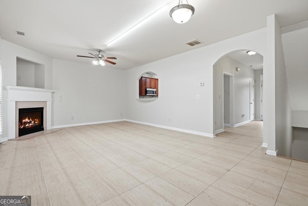 6199 Thorncrest Drive - Photo 4