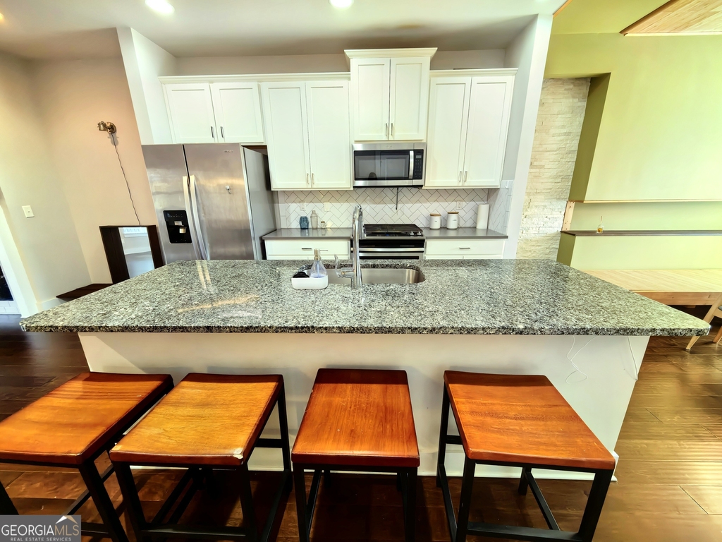 3797 Oxford Circle - Photo 11