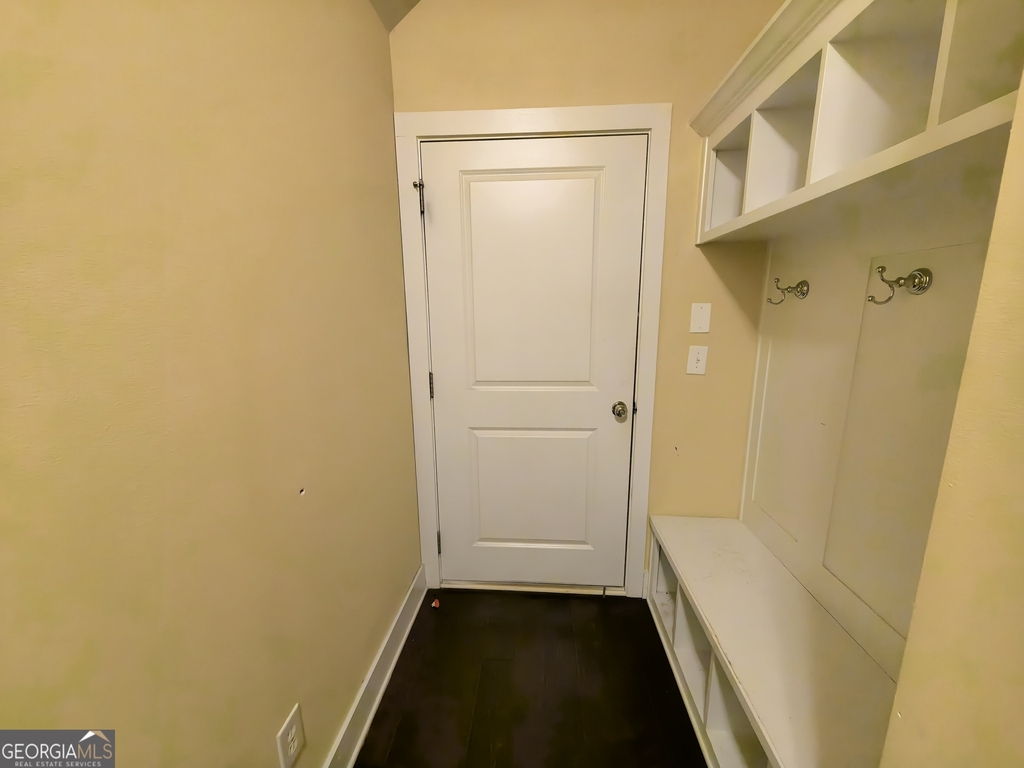 3797 Oxford Circle - Photo 17