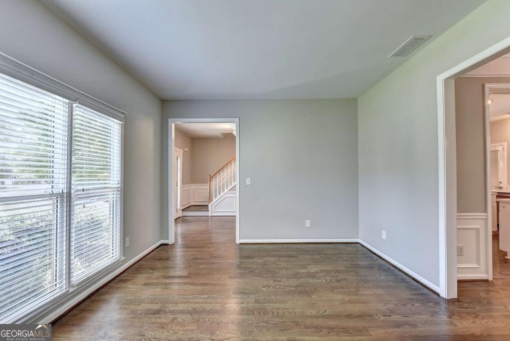 7470 Brookwood Way - Photo 9