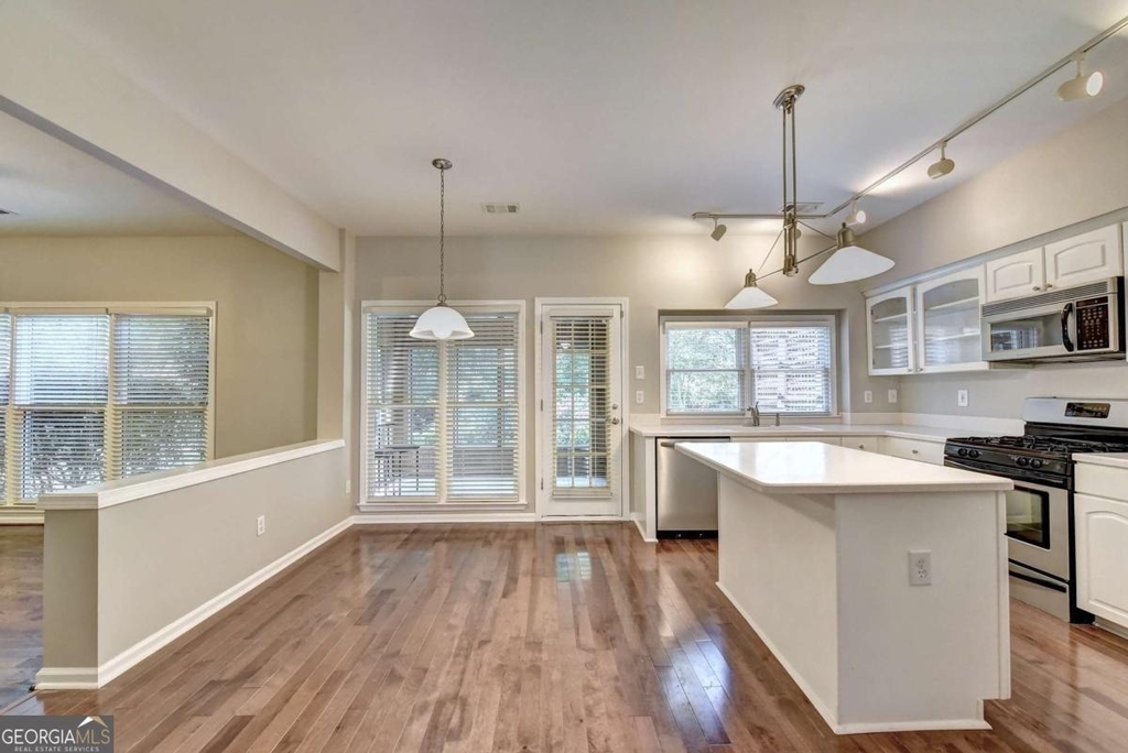 7470 Brookwood Way - Photo 23