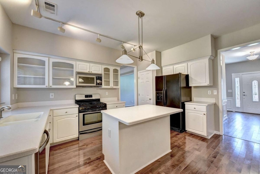 7470 Brookwood Way - Photo 18