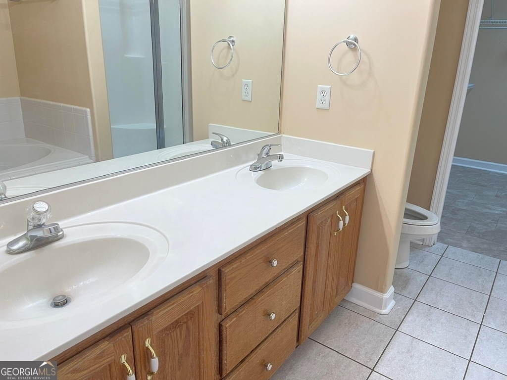 423 Cobblestone Way - Photo 12