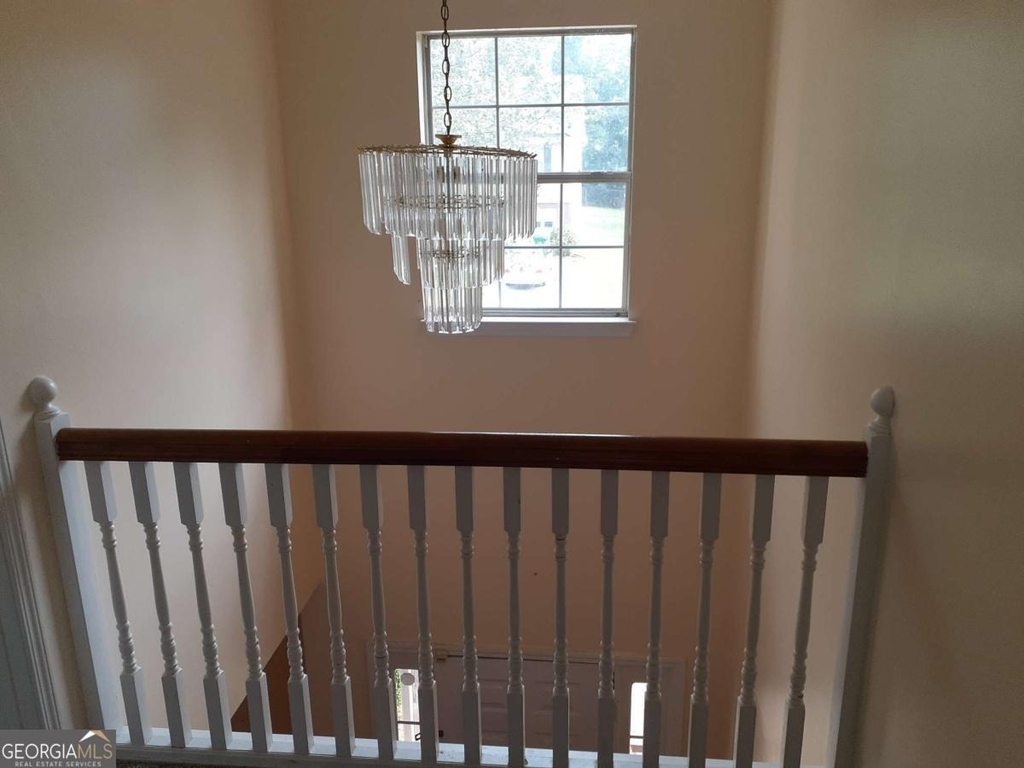 4410 Cross Lane - Photo 10