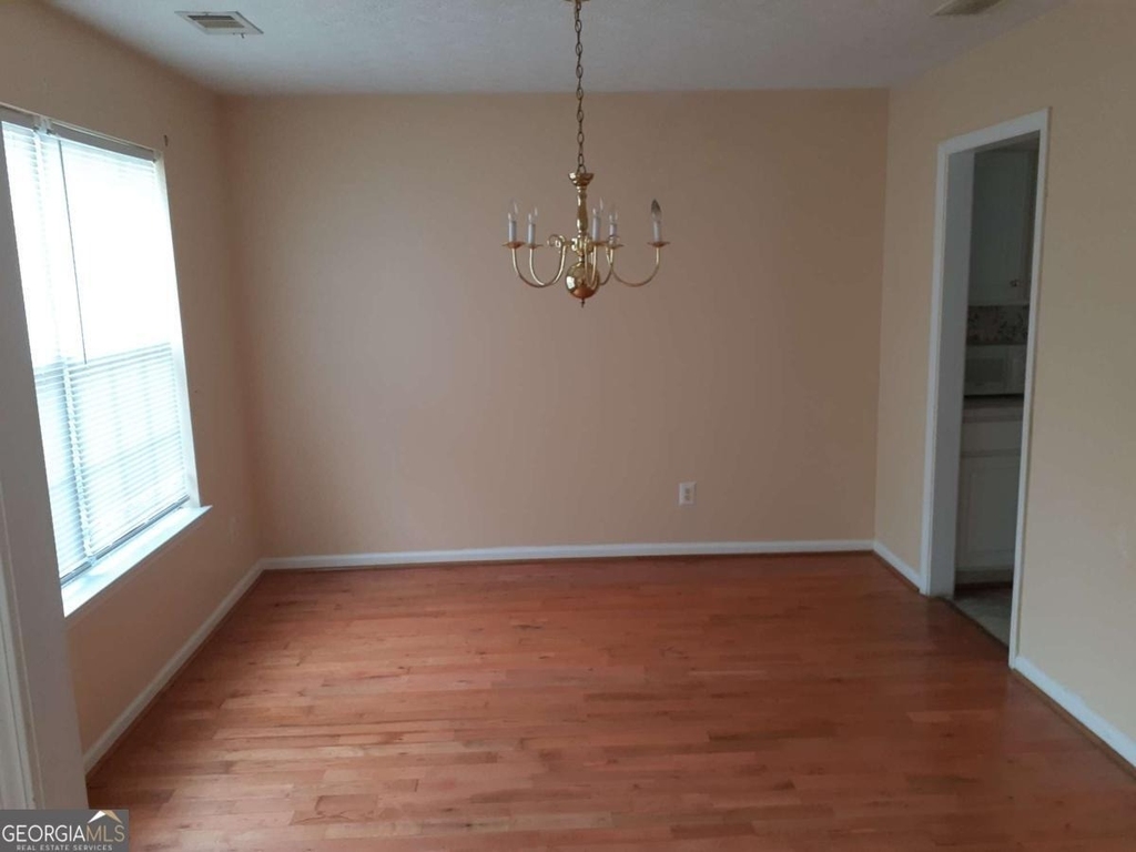 4410 Cross Lane - Photo 1