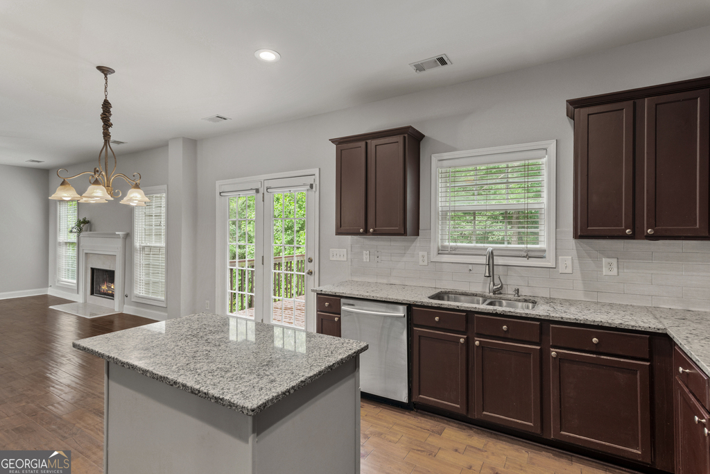 5325 Plymouth Place - Photo 14