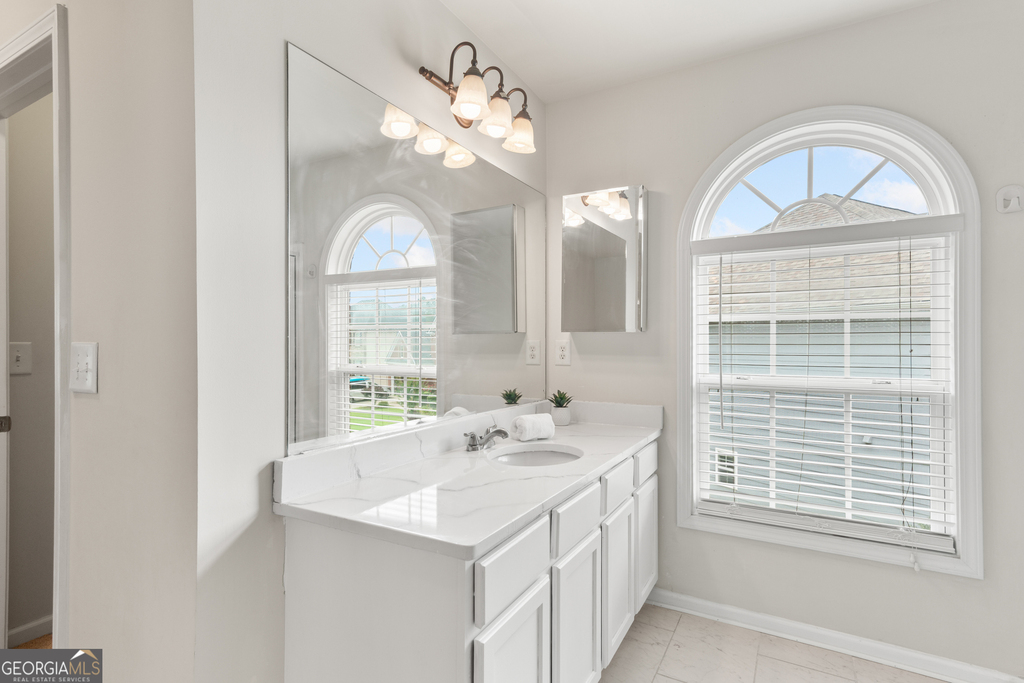 5325 Plymouth Place - Photo 33