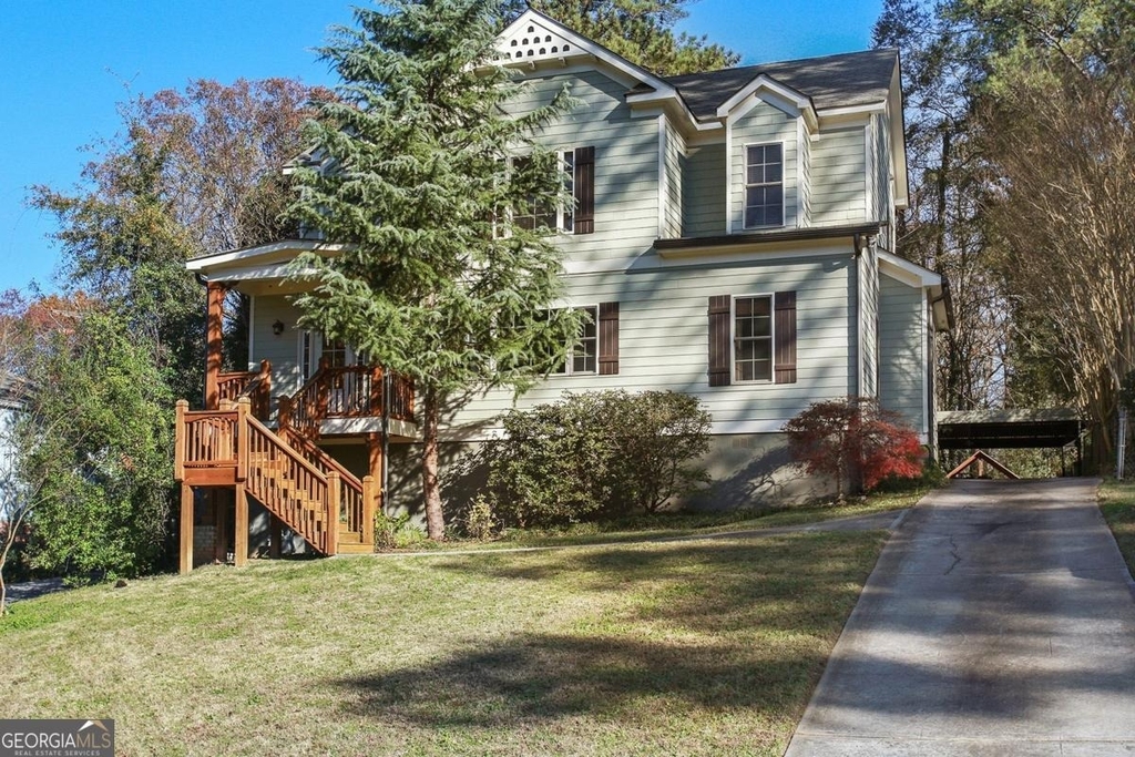 1084 Country Lane Ne - Photo 0