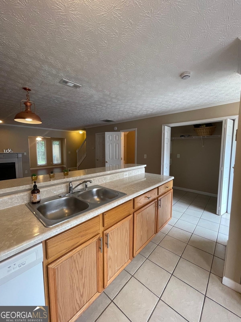 2962 Stonecrest Lane - Photo 1