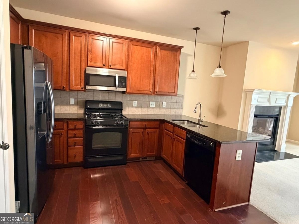 734 Grove Manor Park - Photo 10