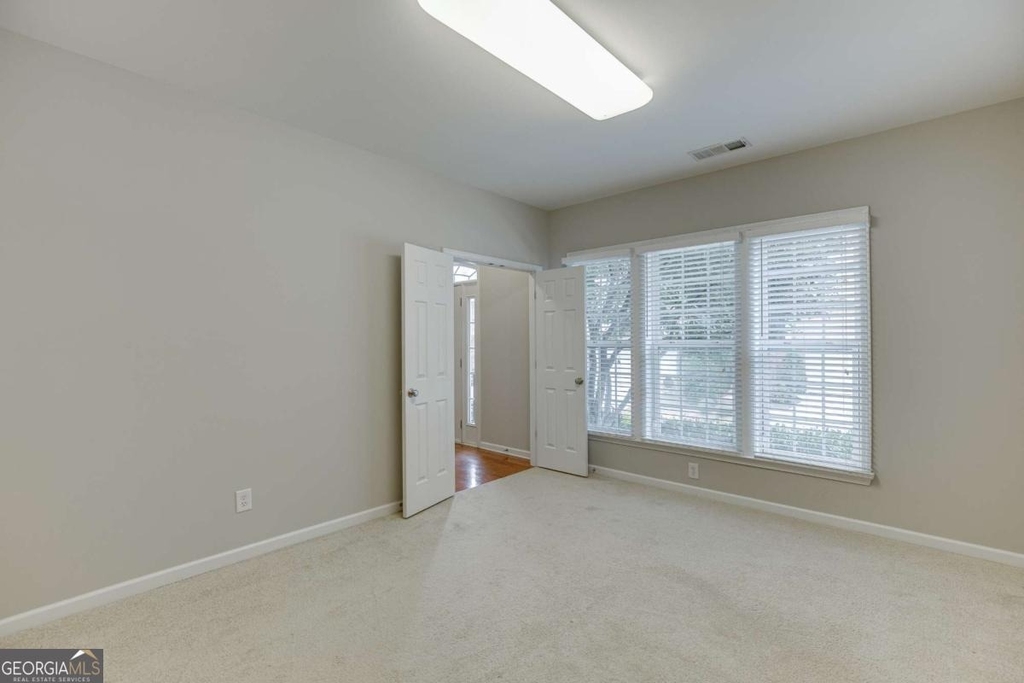 2801 Loftview Square - Photo 6