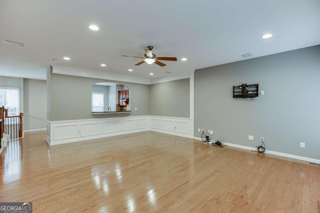 2801 Loftview Square - Photo 12