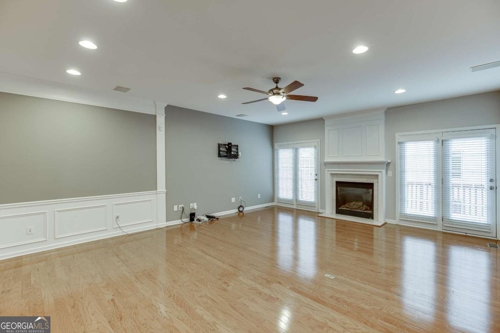 2801 Loftview Square - Photo 8