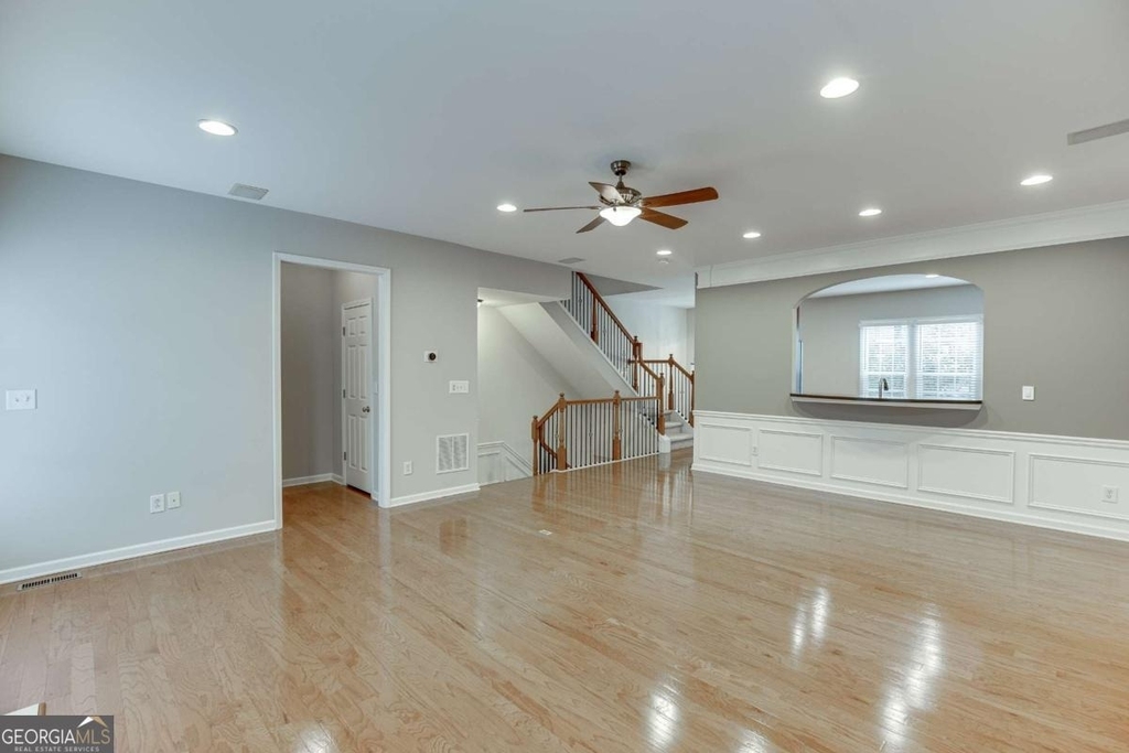 2801 Loftview Square - Photo 11