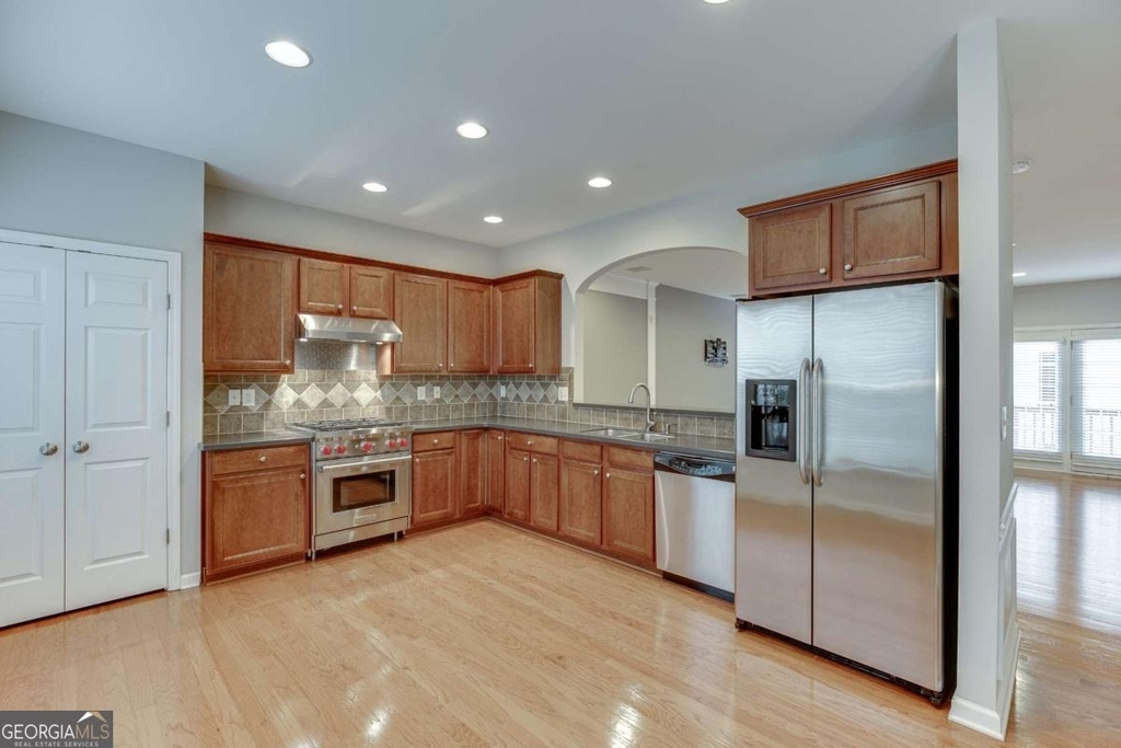 2801 Loftview Square - Photo 13
