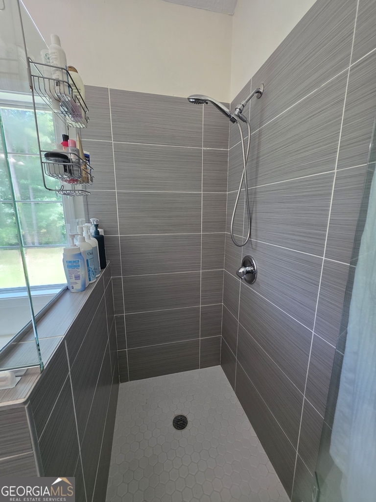 100 Bedford Forrest Drive - Photo 16