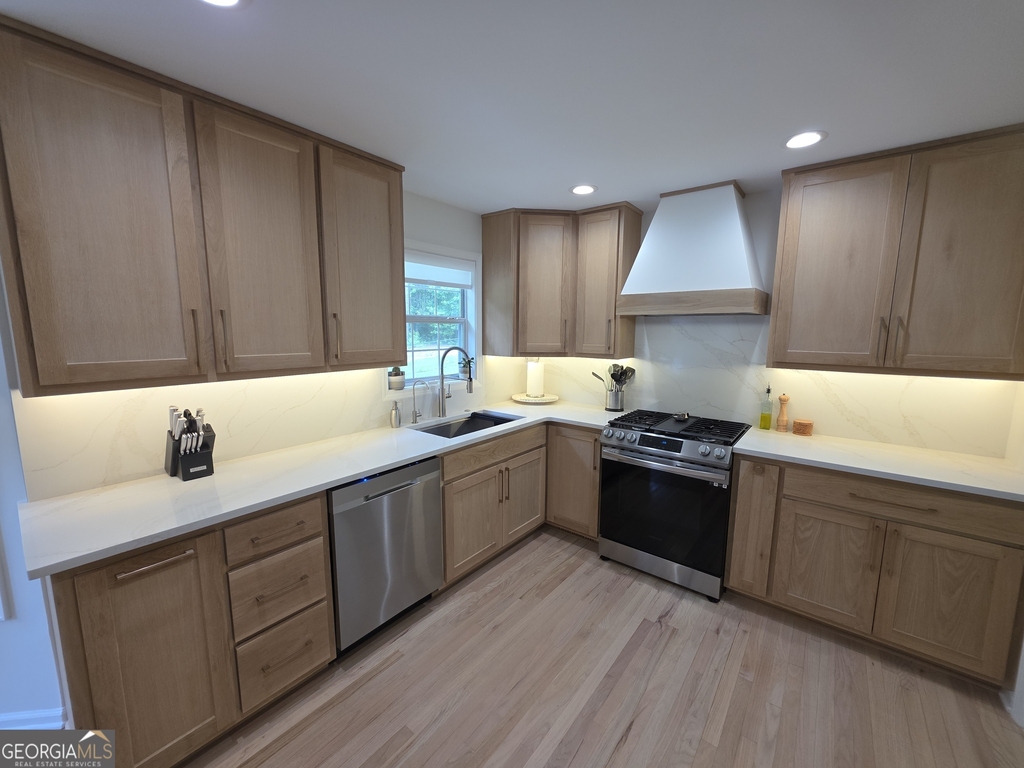 100 Bedford Forrest Drive - Photo 10