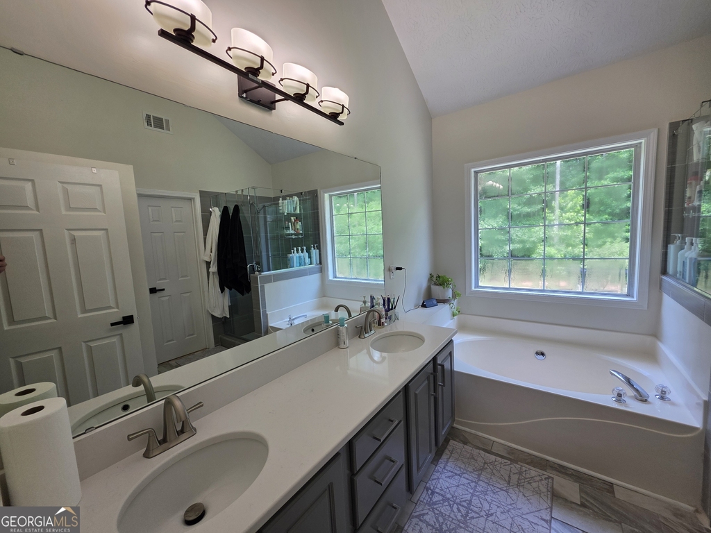 100 Bedford Forrest Drive - Photo 14