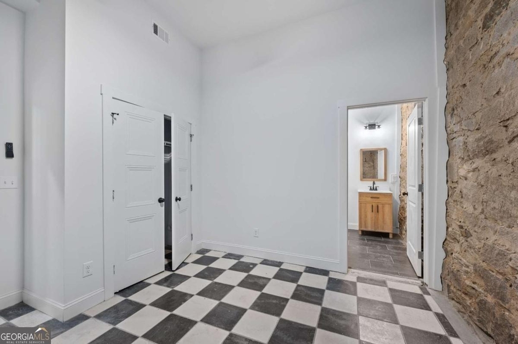 360 Ponce De Leon Avenue Ne - Photo 9