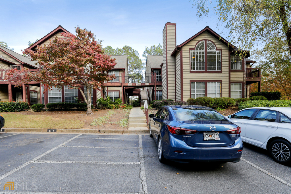 1007 Sandy Lane Drive - Photo 0
