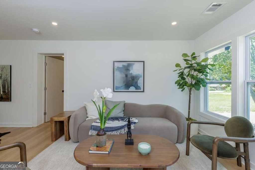 3026 Brook Drive - Photo 6