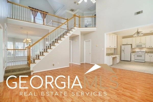 540 Oak Alley Way - Photo 1