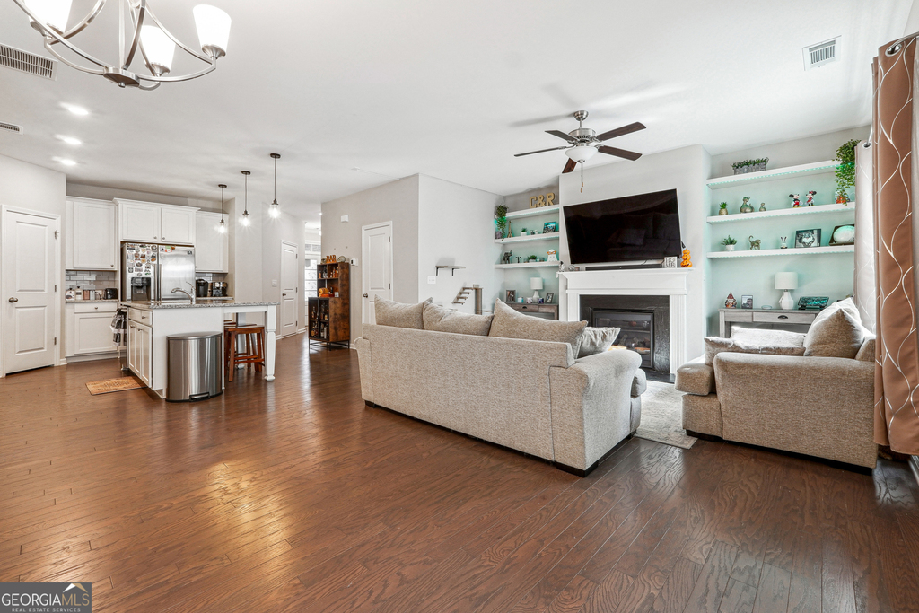 1616 Lansing Bluff Walk - Photo 11