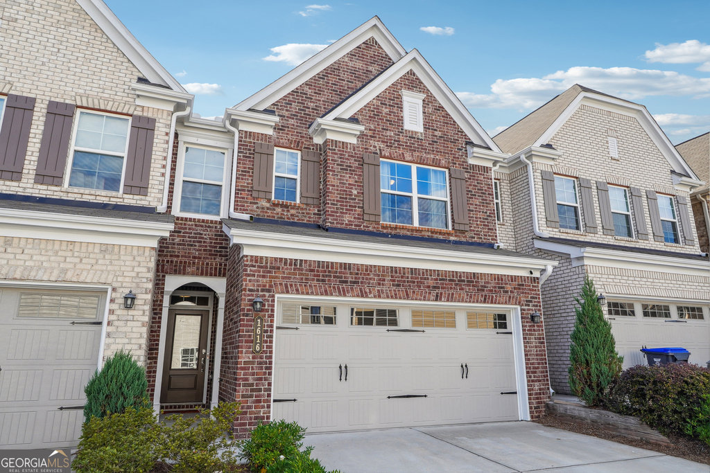 1616 Lansing Bluff Walk - Photo 1
