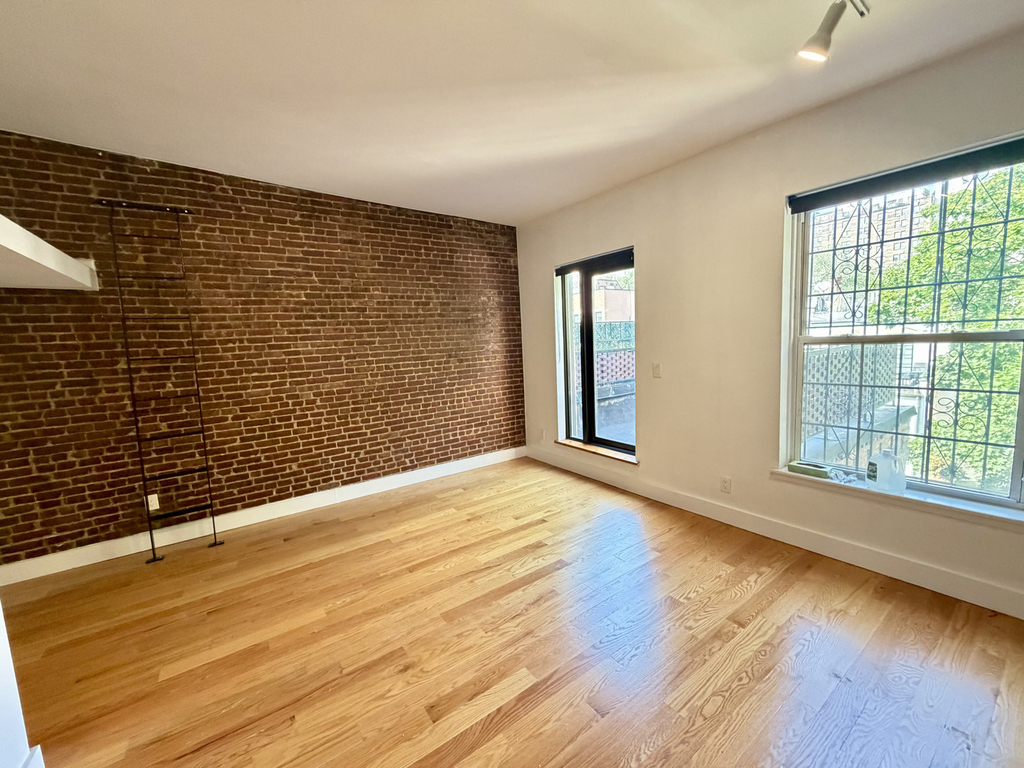 23 West 94th Street - Photo 0