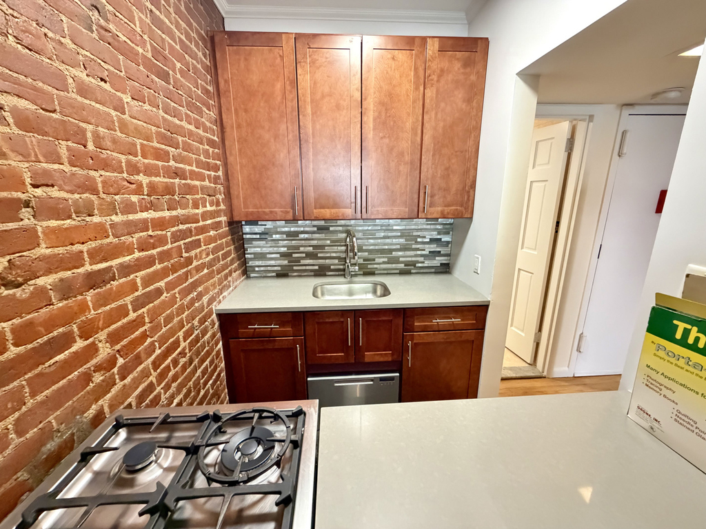 23 West 94th Street - Photo 4