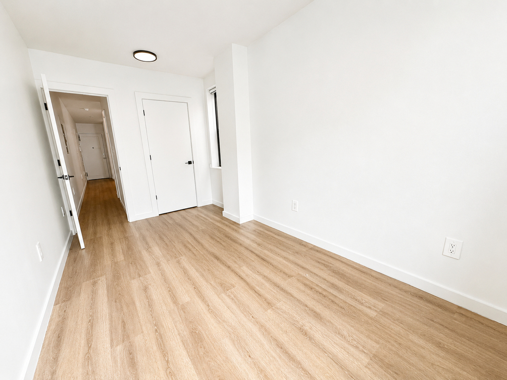 446 West 55th Street - Photo 3