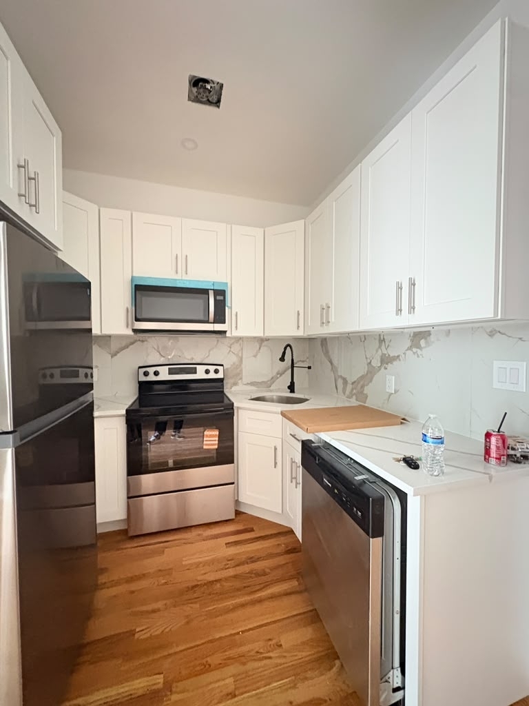 38 Cornelia Street - Photo 4