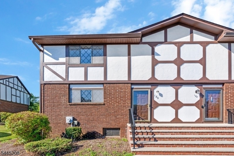 182 Wildflower Ln - Photo 1