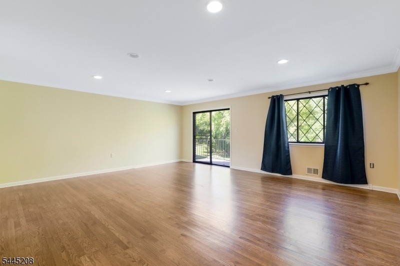 182 Wildflower Ln - Photo 4