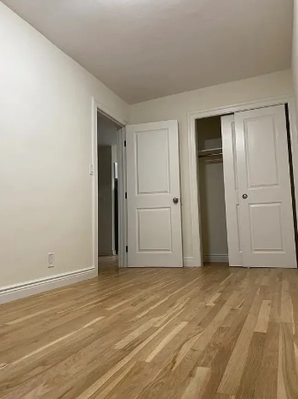 1640 York Avenue - Photo 4