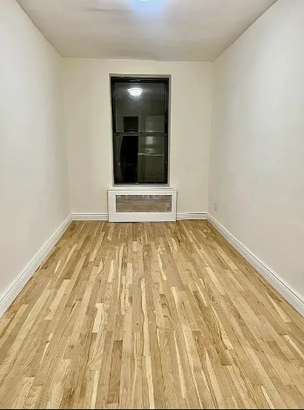 1640 York Avenue - Photo 1