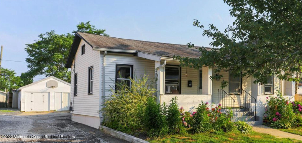713 18th Avenue - Photo 7