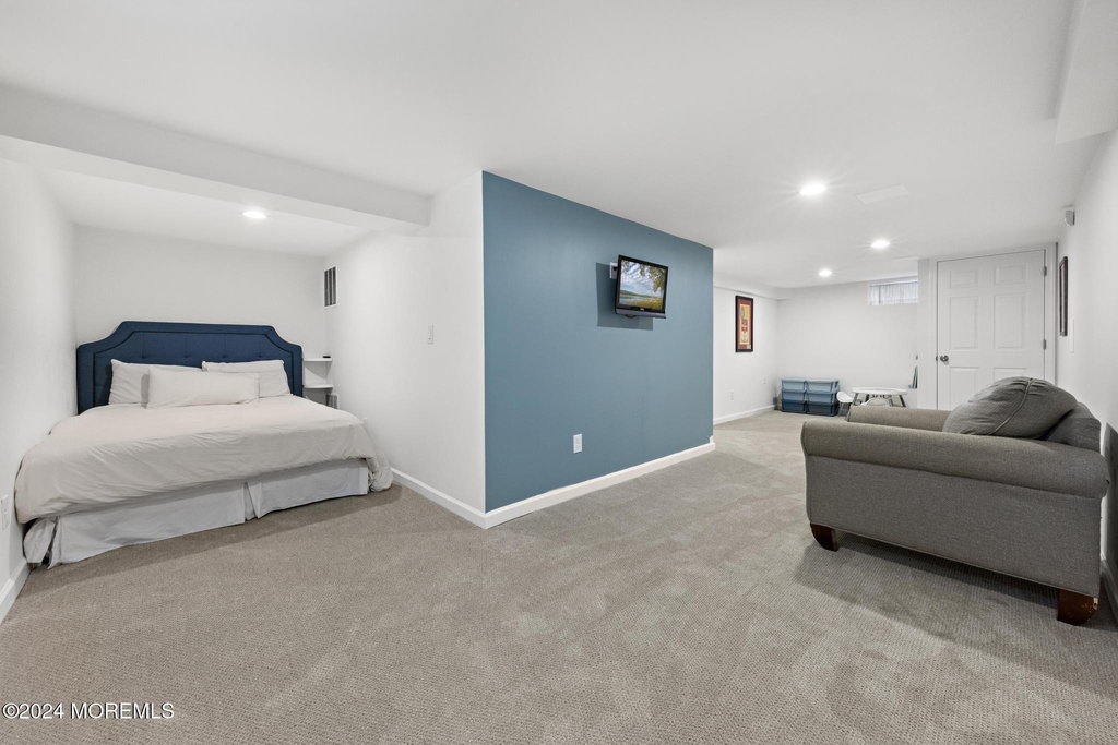345 Macarthur Avenue - Photo 18