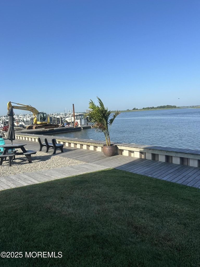 1382 Ocean Avenue - Photo 12