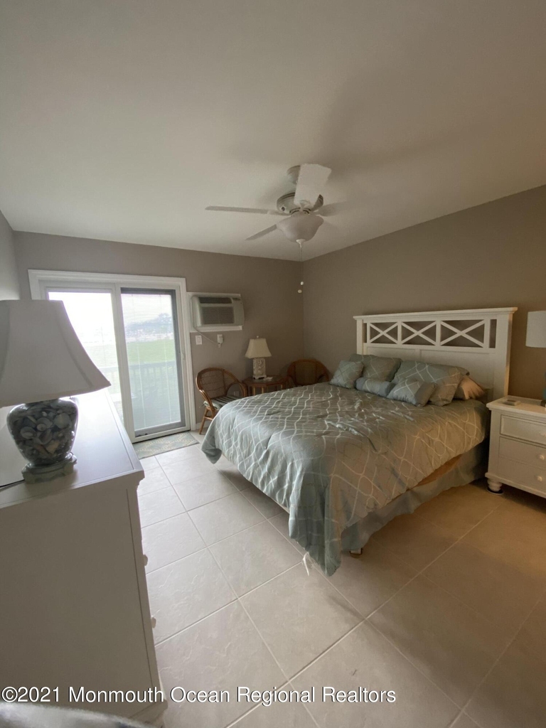 1382 Ocean Avenue - Photo 7