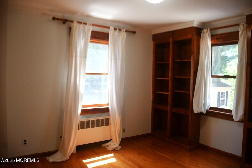 303 Deerfoot Lane - Photo 8